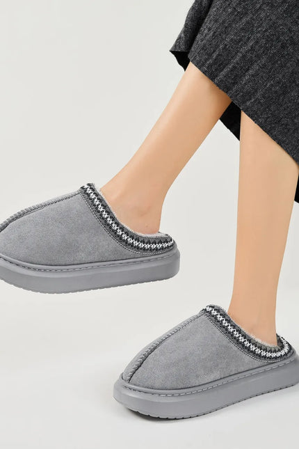 030a4580-7769-4c68-87ec-578d35db44d5-Max