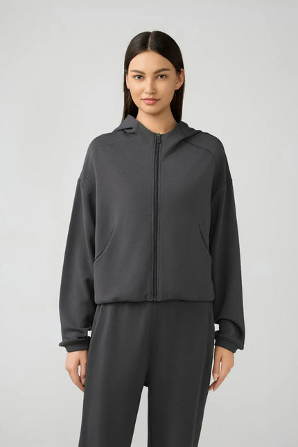 1563c342-ae00-46f2-a0ea-0869c9ac5e95-Max