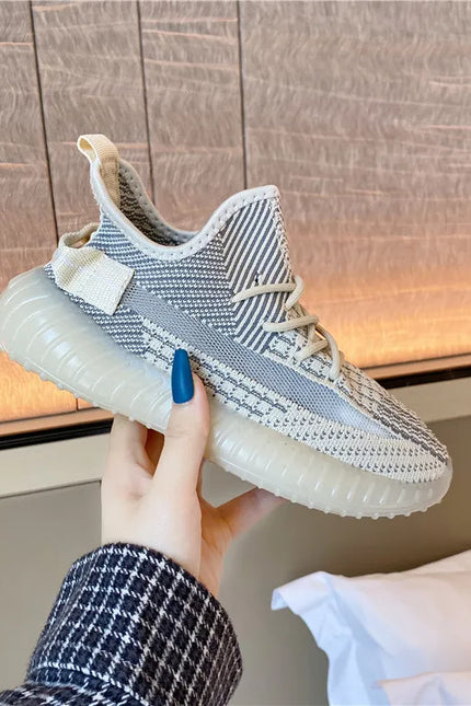 2e853bd0-7e3a-4aab-84bb-b759bd3e19cb-Max