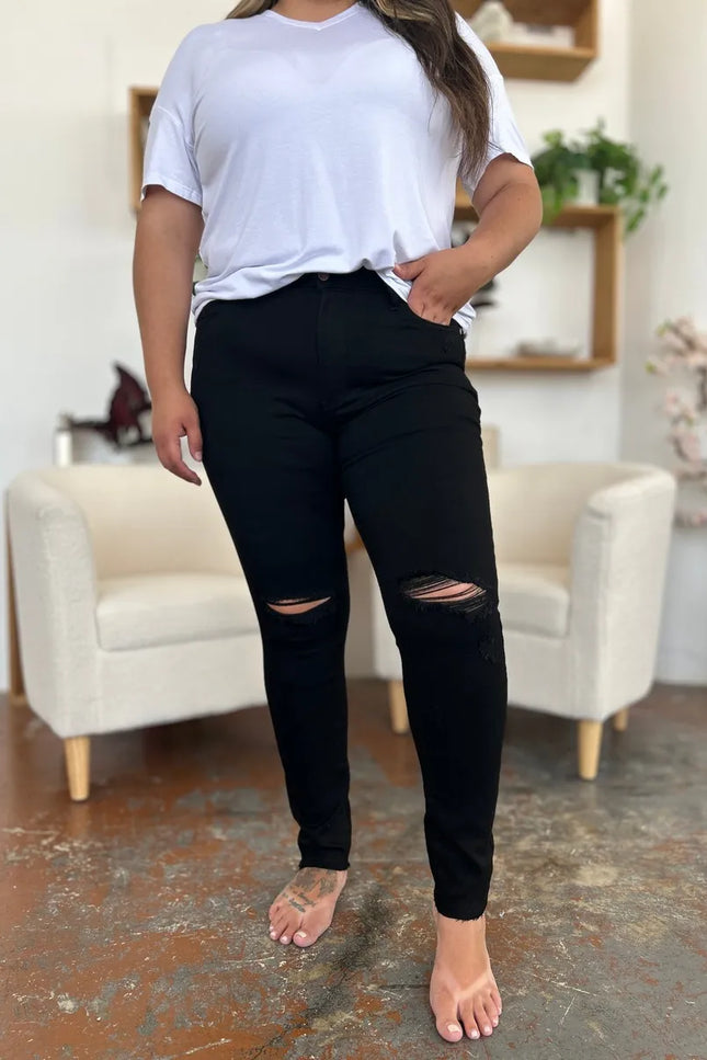 61d8cd20-cfee-4e51-bf5e-1a6ac5e7f5e7-Max