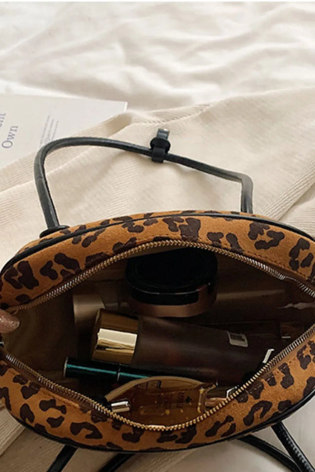 6fc9e4f9-37e6-47dd-a762-517fd516edfd-Max