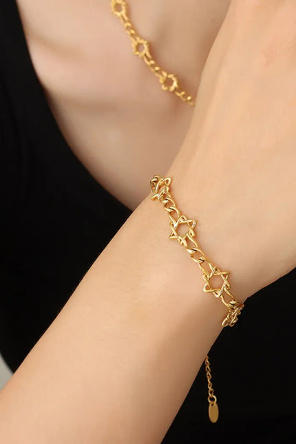 8196fb7e-4081-40d6-b7f1-c935cd0f6fa6-Max