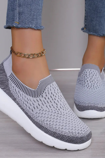 8aeaeffb-47c3-492f-a52c-9b4ba54f1e5e-Max