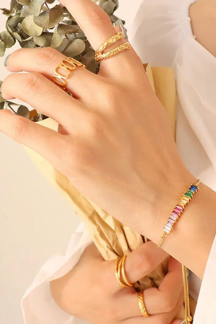 8c633bcd-a593-4498-bdb4-340a1710198d-Max