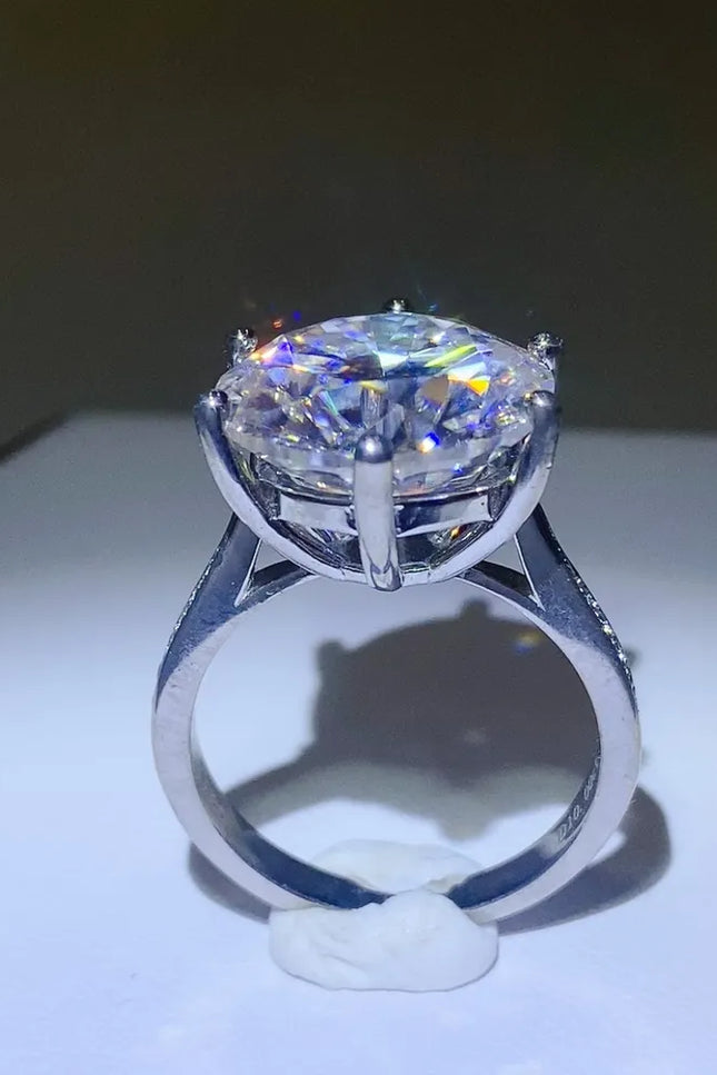 9651a0ee-b51d-479d-bd3f-758a0310a130-Max