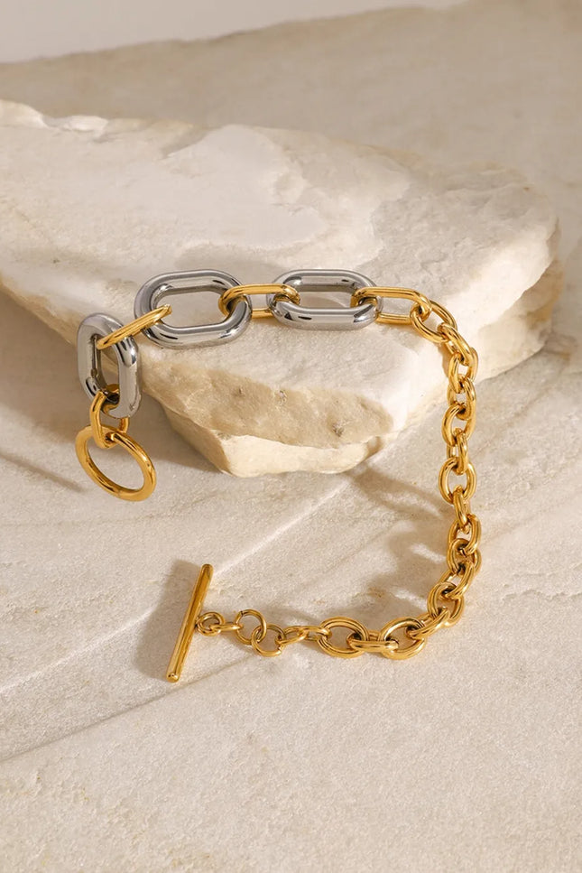 a9edc3db-6358-434d-a361-e56565607f20-Max