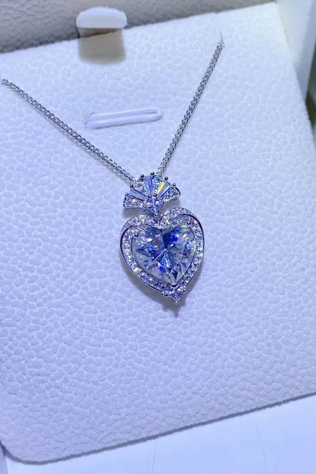 aceea9dd-56c0-49c3-85fd-7a7a4c751310-Max