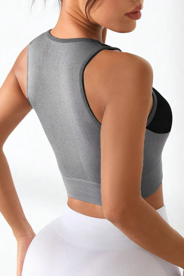 b4caa764-932b-4326-a390-c23bce28c474-Max