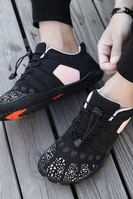 b90ff4e1-0937-4486-981d-9b5467e0e233-Max