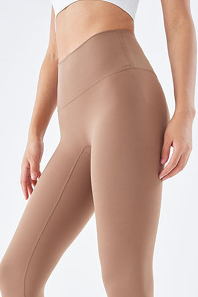 b9177e8b7b9d4facbe63e80def6e636d-Max