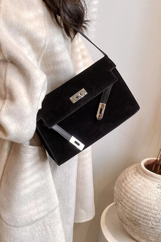 c55182ae86ec45958bec5ca525e443f4-Max-Origin