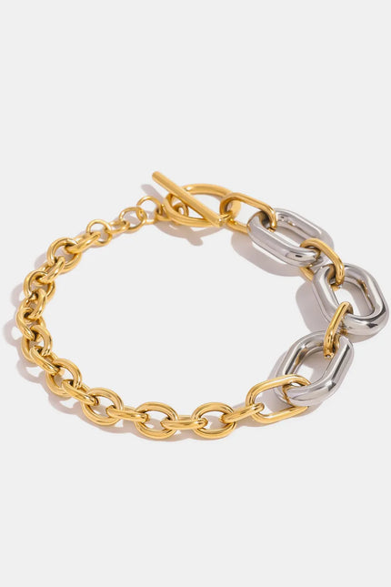 d8f7feeb-6041-4798-a333-9b0d4275392f-Max