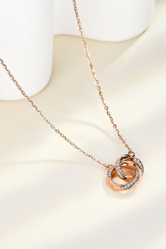 e2fa6d35dc444f6d96643227ecc2d404-Max