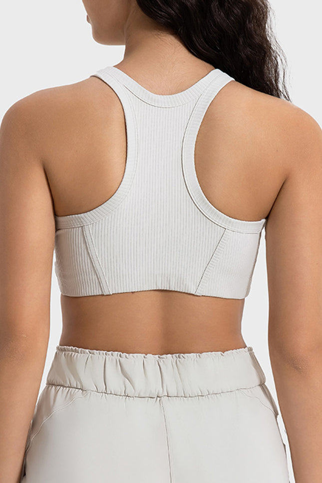 eee7c6326c8b4093b09b39f50752d45d-Max