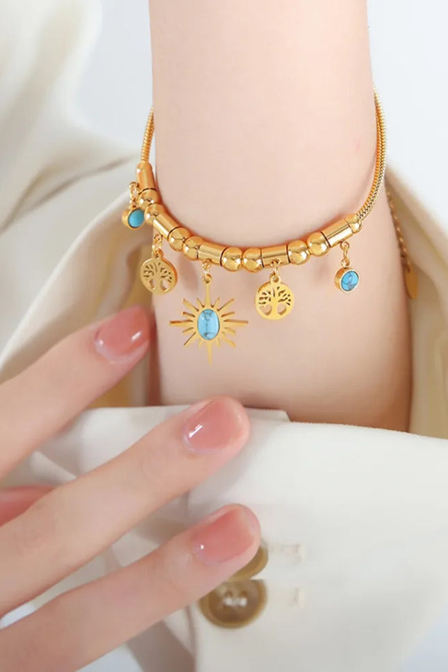 f4246e72-69d3-4be3-a96e-371f1c88ba57-Max