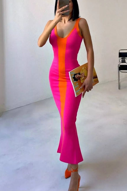 f67e2098505e4b2d9c7878ceb216438a-Max